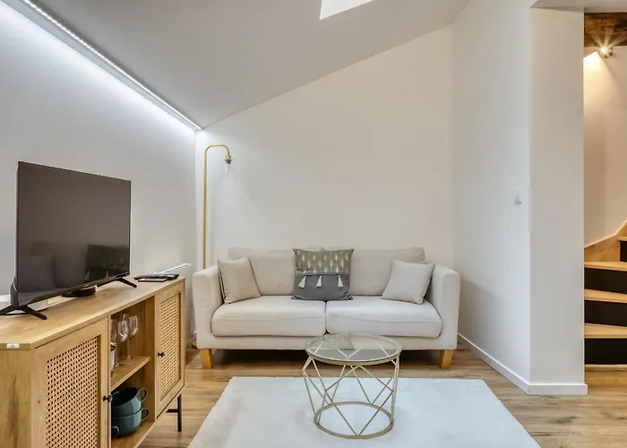 L'ecureuil Voyageur Joli Duplex Centre Руан