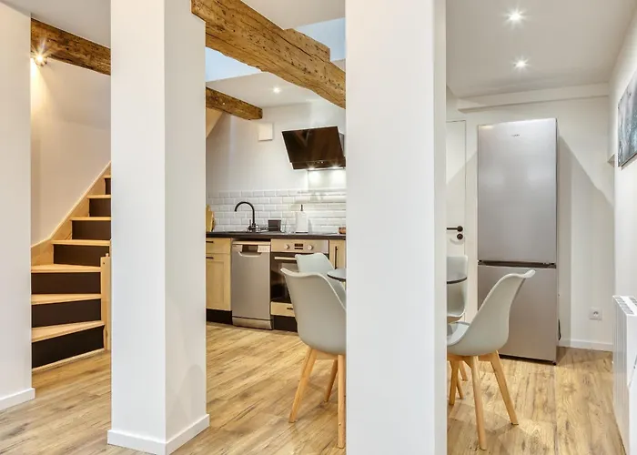 L'ecureuil Voyageur Joli Duplex Centre Апартаменты