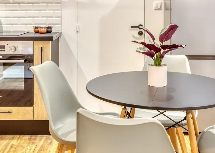 L'ecureuil Voyageur Joli Duplex Centre Руан